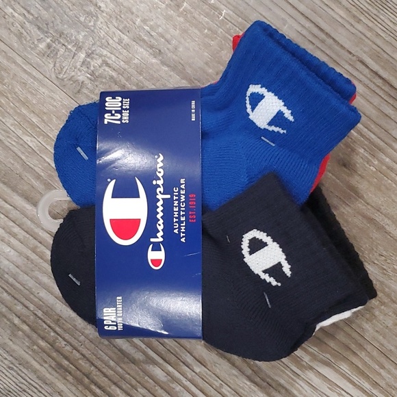 Champion 6 Pairs of Quarter Socks Size 7-10 - Picture 1 of 5